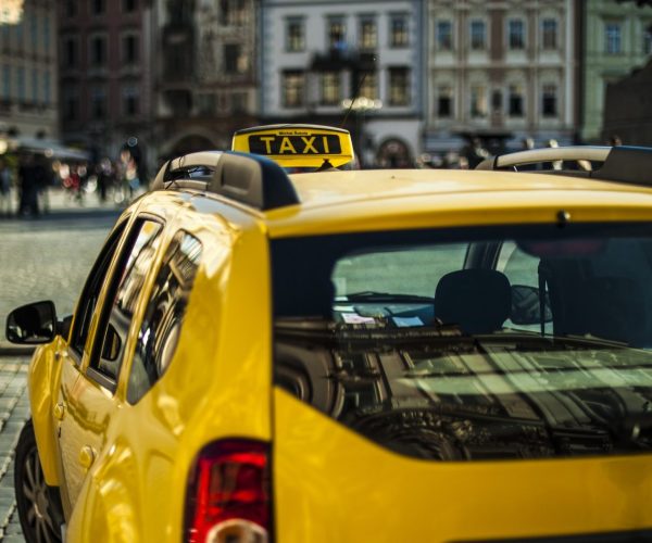 Taxi